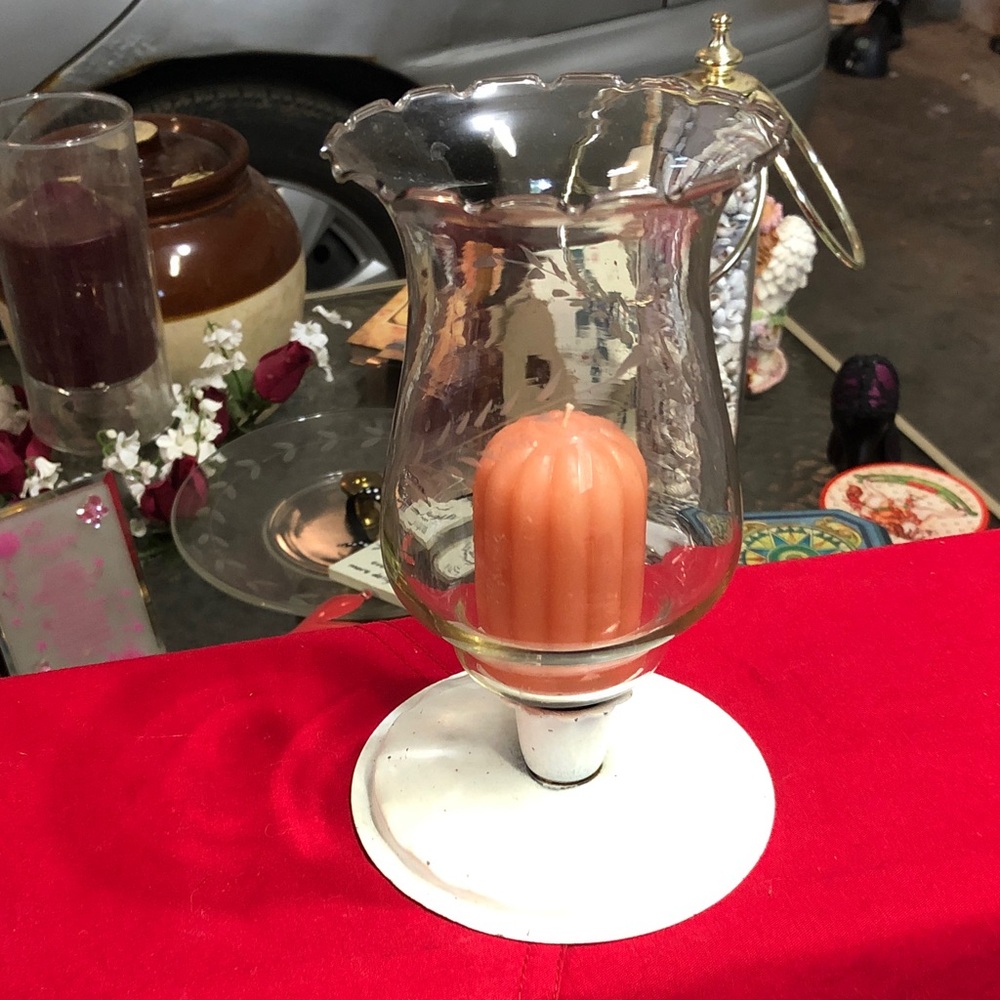 Elegant Glass Candle Holder with Pink Candle